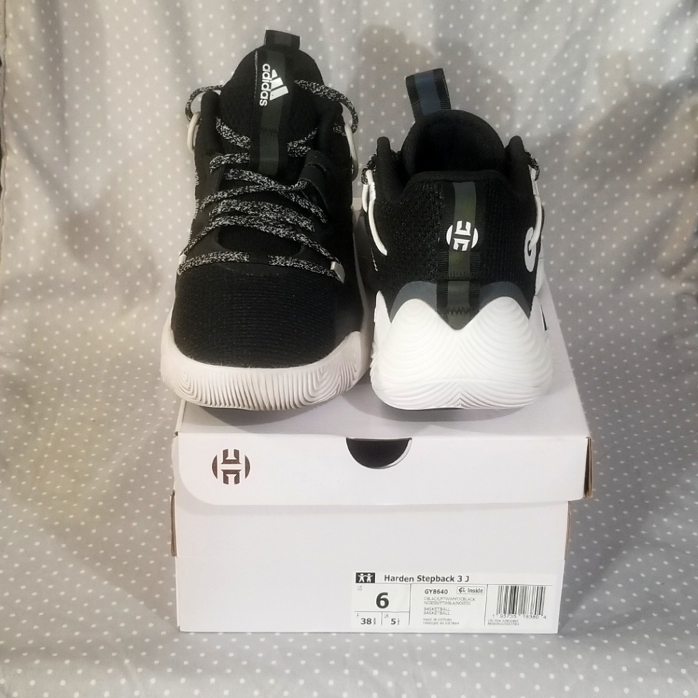 SNEAKERS | ADIDAS